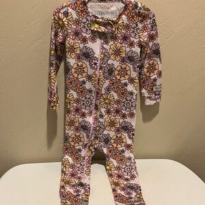 NWOT Mon Petite 3T  Girls Floral Footless One Piece Full Zipper Pajamas